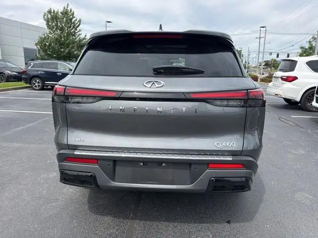 2023 INFINITI QX60 LUXE AWD