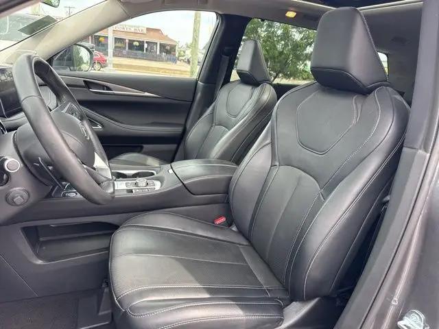 2023 INFINITI QX60 LUXE AWD
