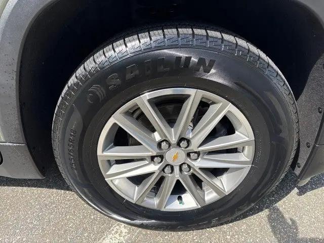 2023 Chevrolet Traverse FWD LT Cloth