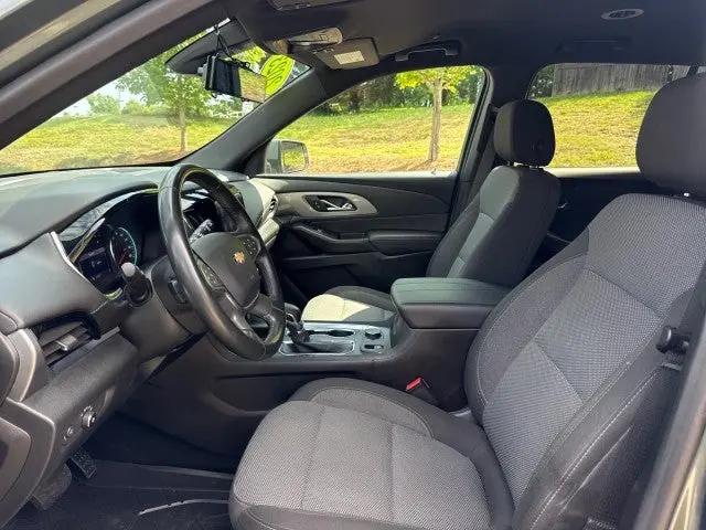 2023 Chevrolet Traverse FWD LT Cloth