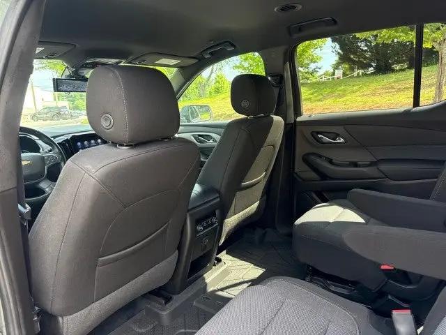 2023 Chevrolet Traverse FWD LT Cloth