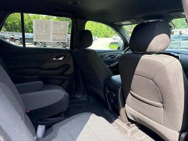 2023 Chevrolet Traverse FWD LT Cloth