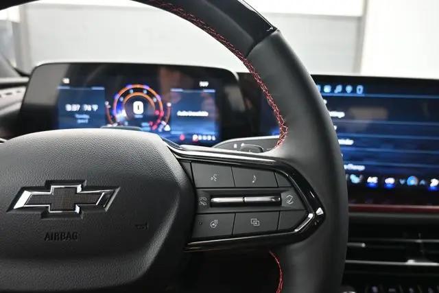 2026 Chevrolet Traverse FWD RS