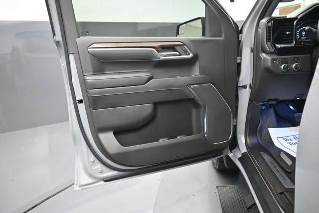 2024 GMC Sierra 1500 2WD Crew Cab Short Box Elevation