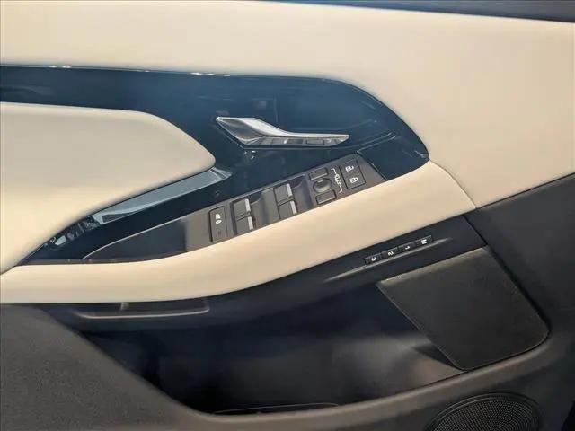 2026 Land Rover Range Rover Evoque Dynamic SE