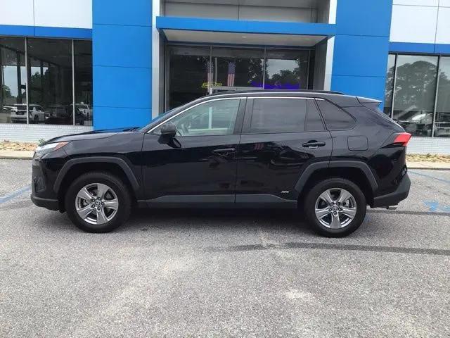 2023 Toyota RAV4 Hybrid LE