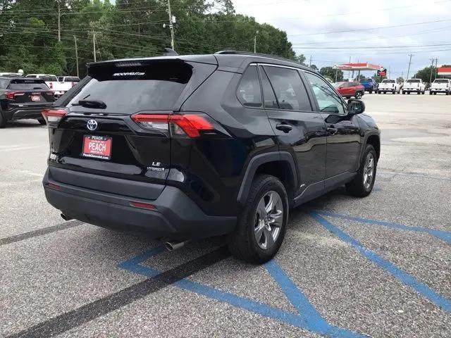2023 Toyota RAV4 Hybrid LE
