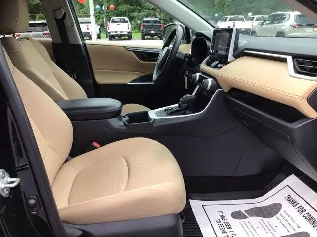 2023 Toyota RAV4 Hybrid LE