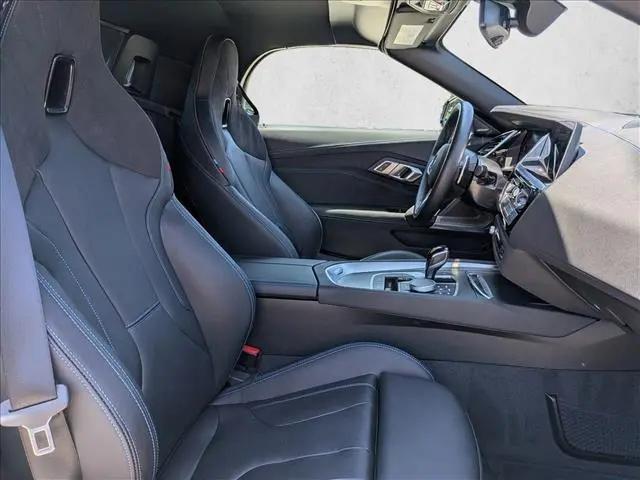 2026 BMW Z4 M40i