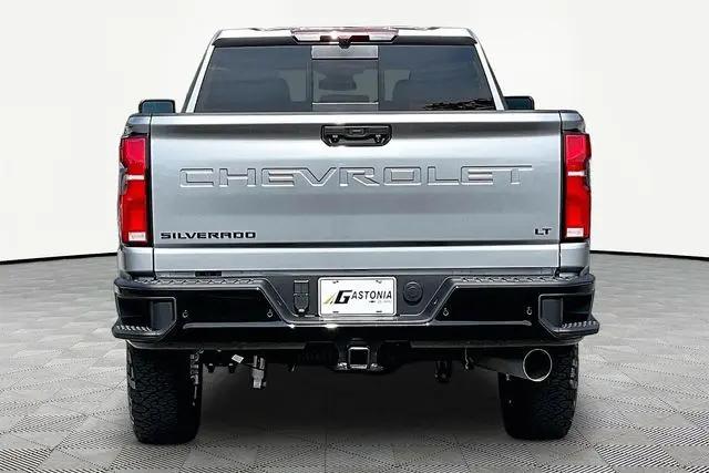 2026 Chevrolet Silverado 2500HD Crew Cab, Standard Bed, LT, 4WD