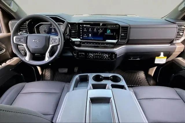 2026 Chevrolet Silverado 2500HD Crew Cab, Standard Bed, LT, 4WD