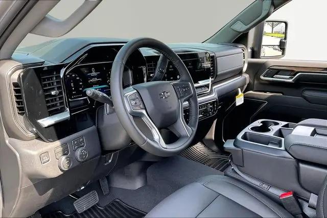 2026 Chevrolet Silverado 2500HD Crew Cab, Standard Bed, LT, 4WD