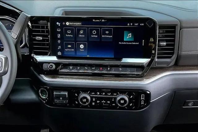 2026 Chevrolet Silverado 2500HD Crew Cab, Standard Bed, LT, 4WD