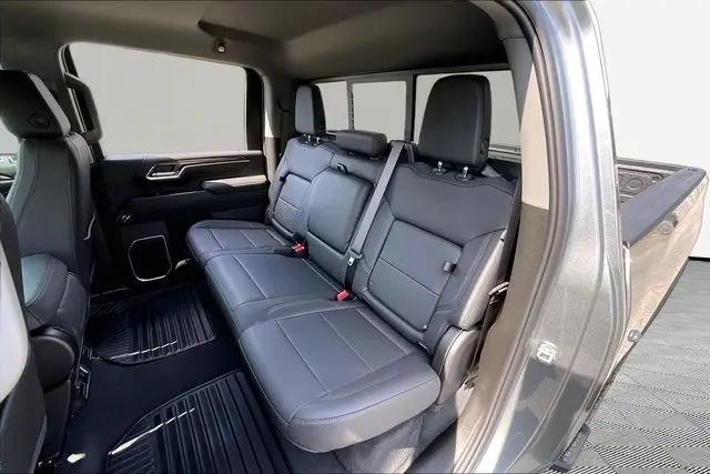 2026 Chevrolet Silverado 2500HD Crew Cab, Standard Bed, LT, 4WD