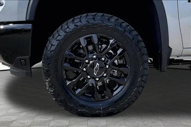 2026 Chevrolet Silverado 2500HD Crew Cab, Standard Bed, LT, 4WD