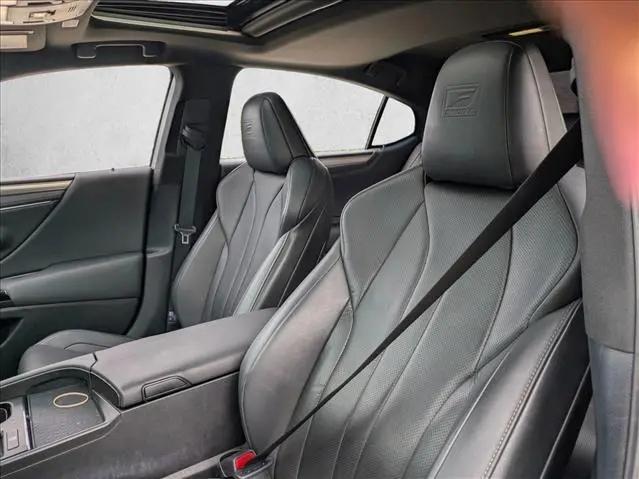 2023 Lexus ES 350 F SPORT Handling