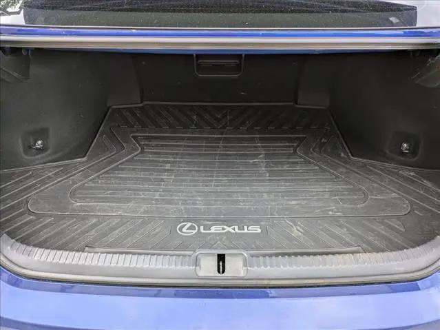2023 Lexus ES 350 F SPORT Handling
