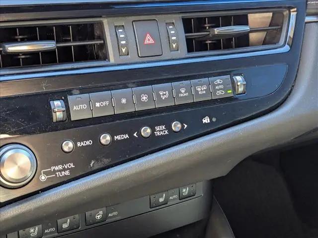 2023 Lexus ES 350 F SPORT Handling