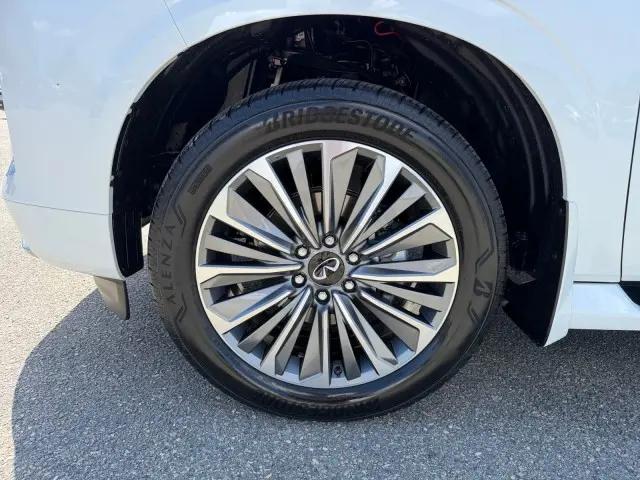 2026 INFINITI QX80 LUXE AWD