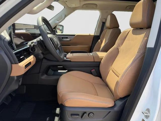 2026 INFINITI QX80 LUXE AWD