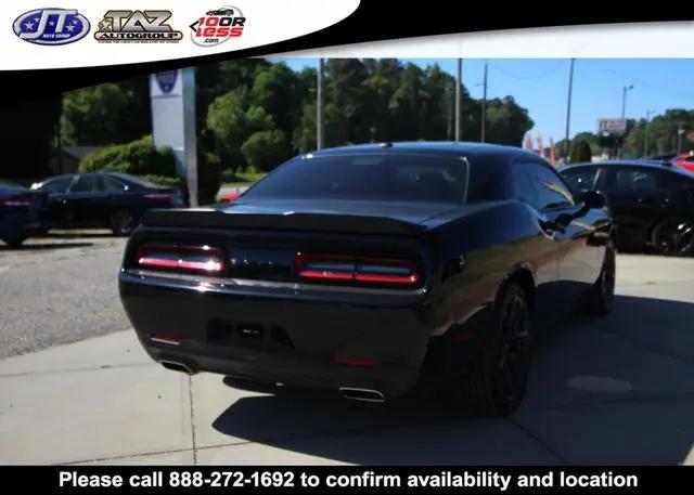 2020 Dodge Challenger SXT