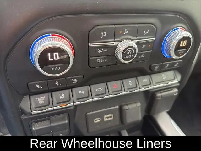 2020 GMC Sierra 2500HD 4WD Crew Cab Standard Bed Denali