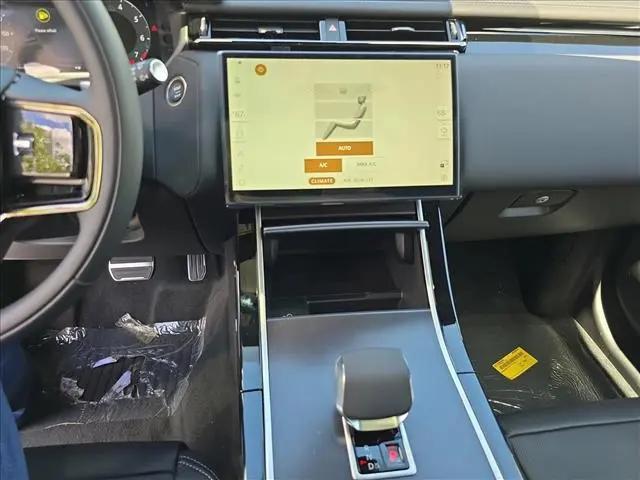 2026 Land Rover Range Rover Velar Belgravia Edition