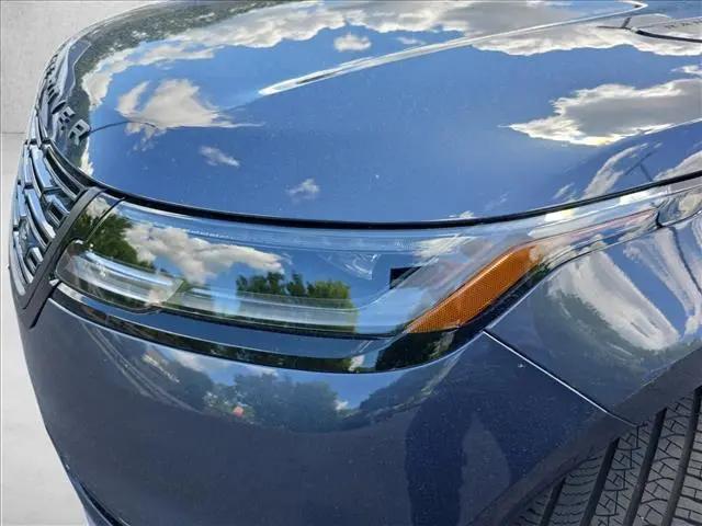 2026 Land Rover Range Rover Velar Belgravia Edition