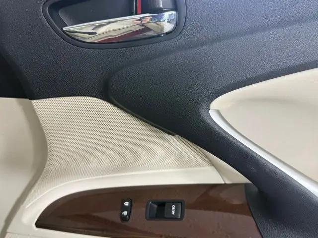 2014 Lexus IS 250C IS 250C