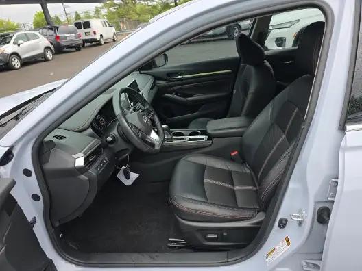 2023 Nissan Altima SR FWD