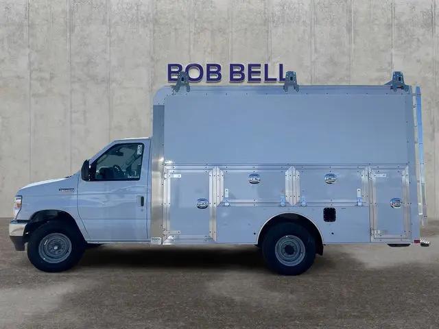 2027 Ford E-Series Cutaway E-350