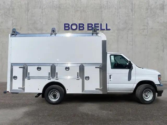 2027 Ford E-Series Cutaway E-350