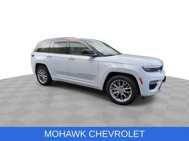 2025 Jeep Grand Cherokee Summit 4x4