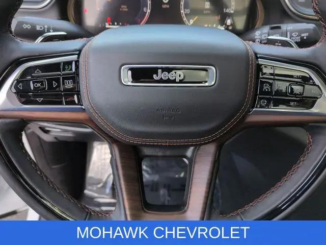 2025 Jeep Grand Cherokee Summit 4x4