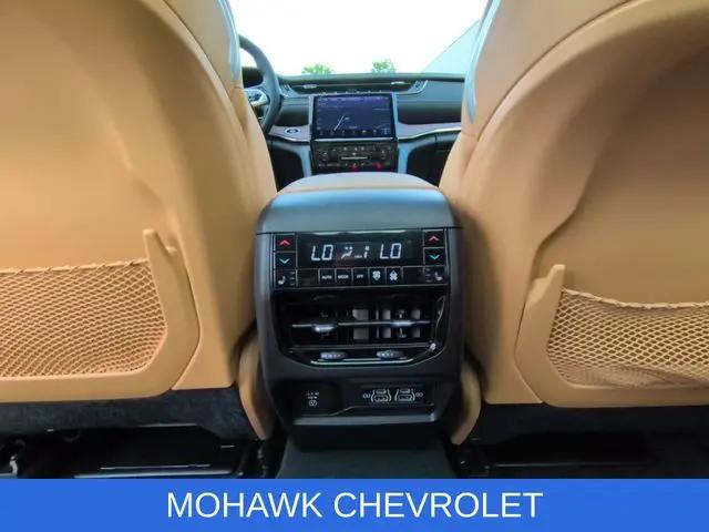 2025 Jeep Grand Cherokee Summit 4x4