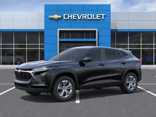 2026 Chevrolet Trax FWD LS