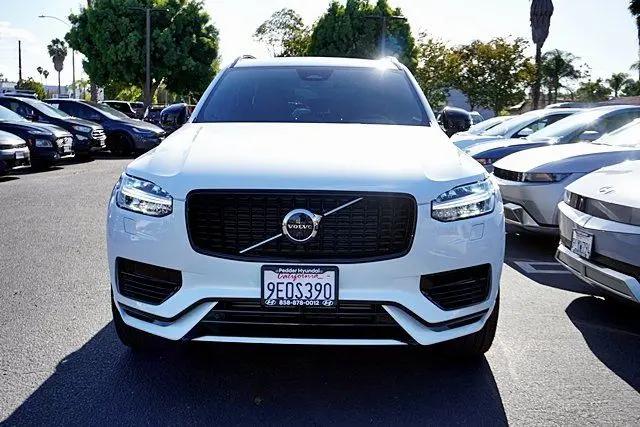 2023 Volvo XC90 Recharge T8 Plus Dark Theme 7-Seater