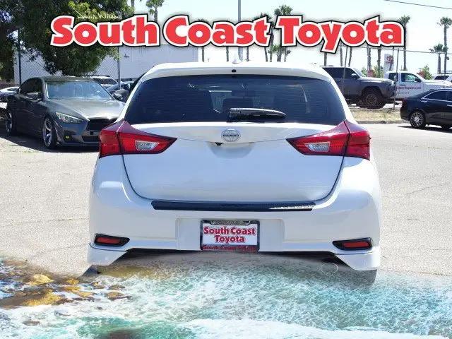 2016 Scion iM Base