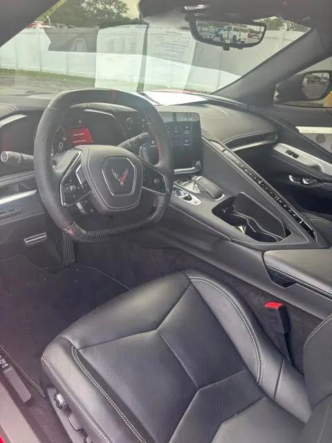 2025 Chevrolet Corvette Stingray RWD Coupe 2LT