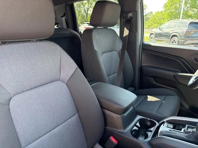 2026 Chevrolet Colorado WT, RWD
