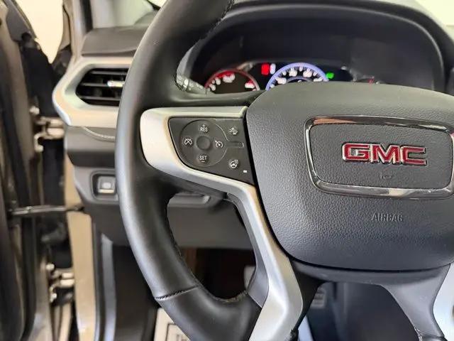 2023 GMC Acadia AWD SLT