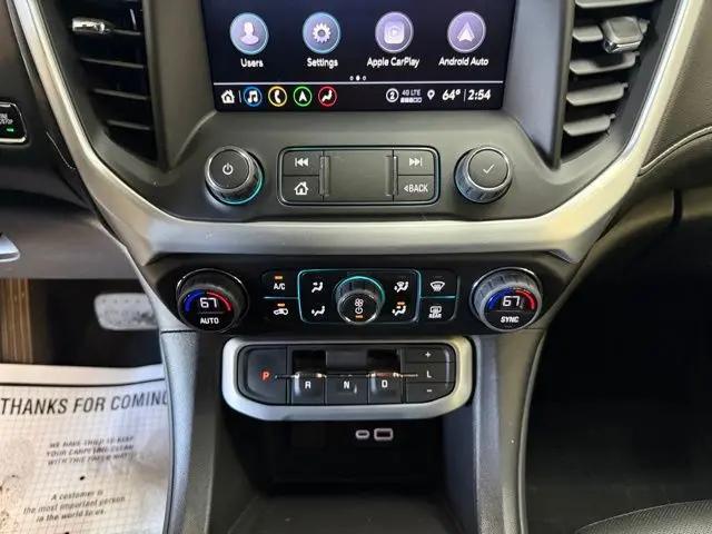 2023 GMC Acadia AWD SLT