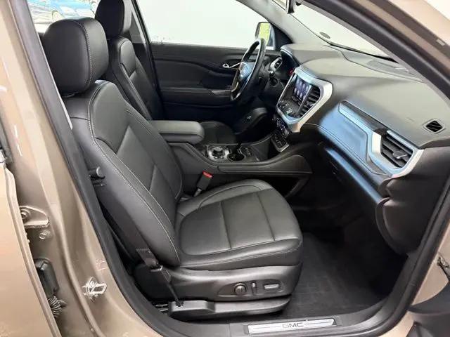 2023 GMC Acadia AWD SLT