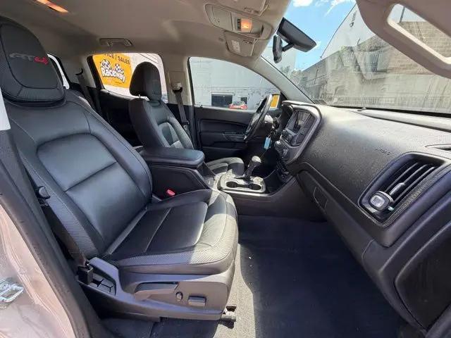 2021 GMC Canyon 4WD Crew Cab Short Box AT4 - Leather