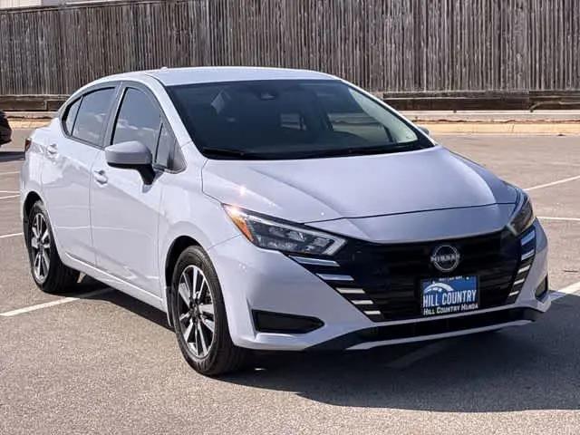 2025 Nissan Versa 1.6 SV