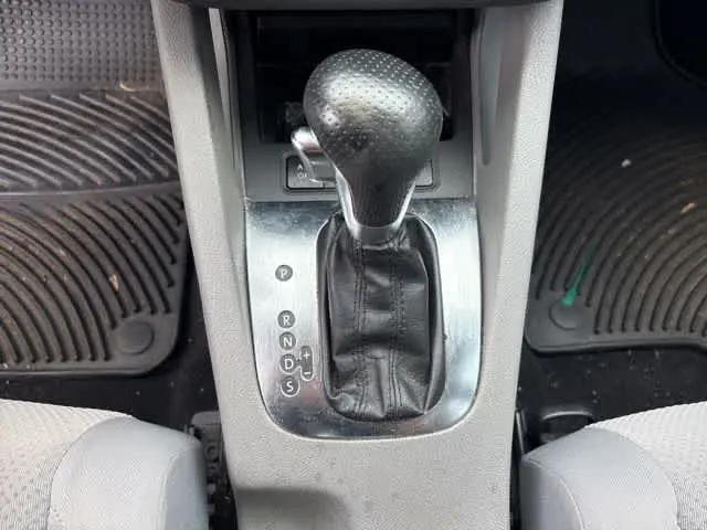 2007 Volkswagen Rabbit 4-Door