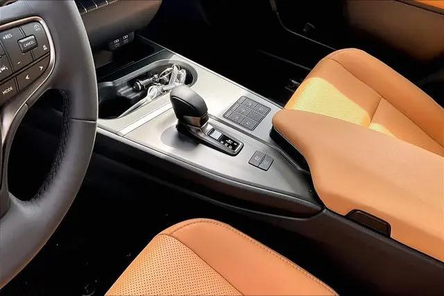 2026 Lexus 300 Premium AWD