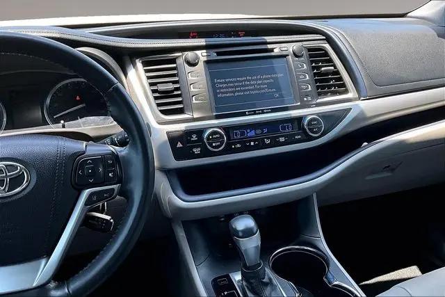 2019 Toyota Highlander XLE