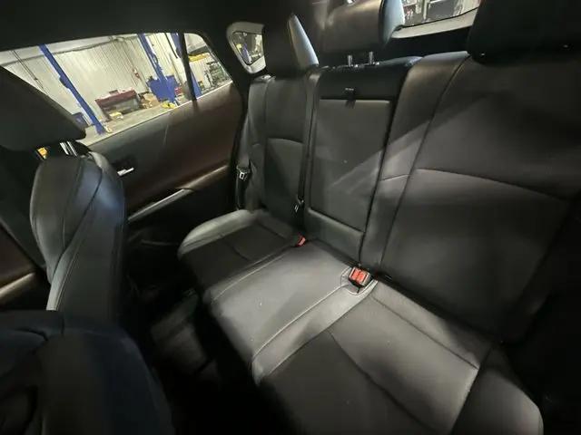 2022 Toyota Venza LE