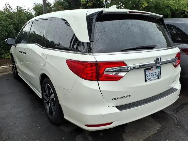 2019 Honda Odyssey Elite